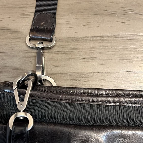 MOSEY BLACK ADJUSTABLE CROSSBODY/BELT BAG - Picture 9 of 16